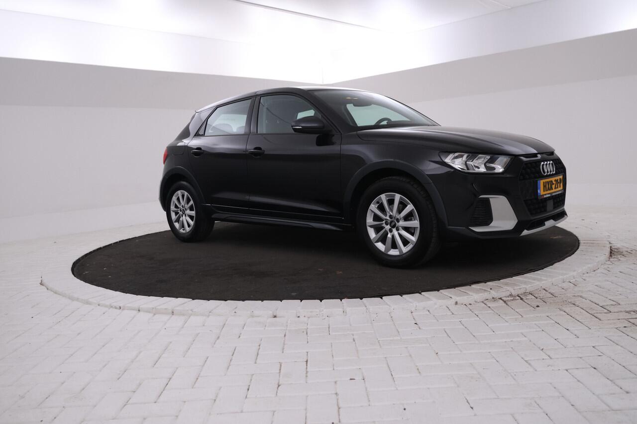 Audi A1 citycarver 25 TFSI Advanced Edition Cruise Control, Airco, Apple Carplay