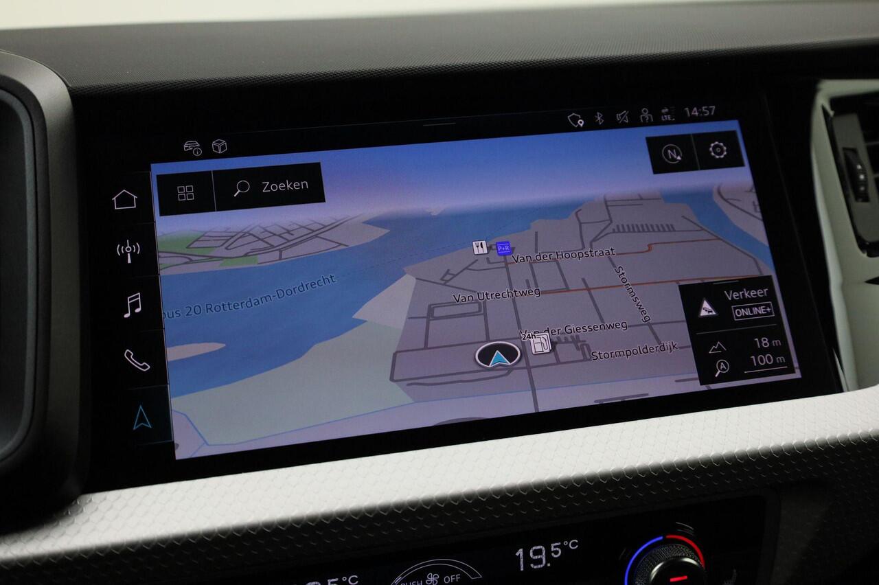 Audi A1 allstreet 30 TFSI/116PK S-tronic · Apple/Android Car Play · Stoelverwarming · Navigatie · Parkeersensoren · Garantie tot januari 2030 of 100000km