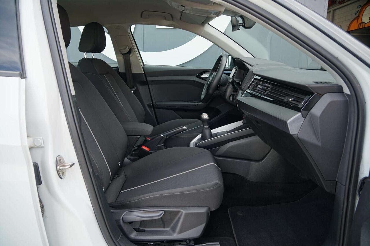 Audi A1 Sportback 30 TFSI epic + APPLE CARPLAY / CRUISE CONTROL / S-LINE EXTERIEUR