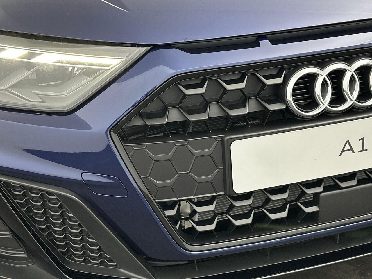 Audi A1 Sportback S edition 25 TFSI 70 kW / 95 PK Sportback 5 versn.