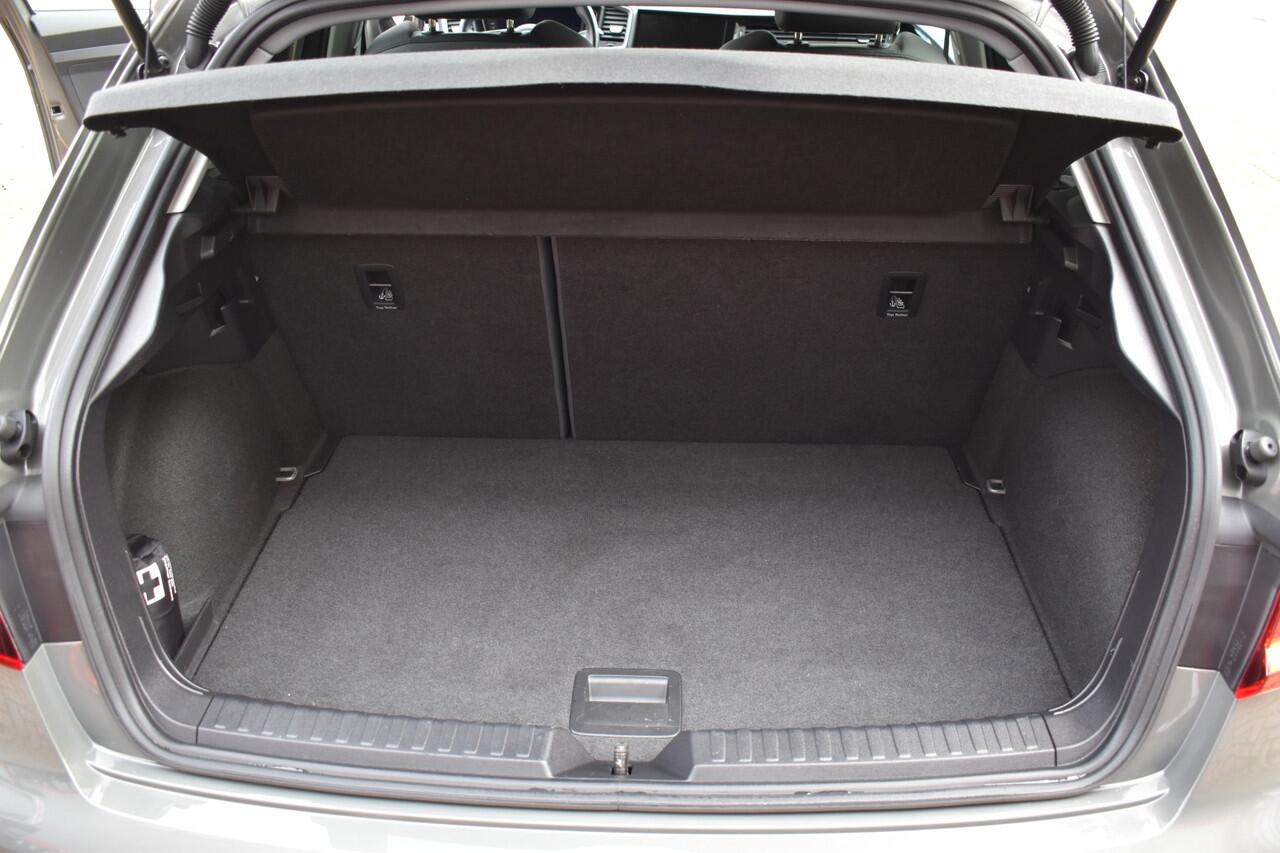 Audi A1 Sportback 30 TFSI S-line edition S-line Automaat 30s 111pk