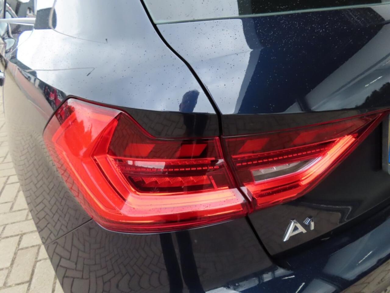 Audi A1 35 TFSI Epic S-tronic 150 Pk Ecc Cruise Navi Led Pdc 2020