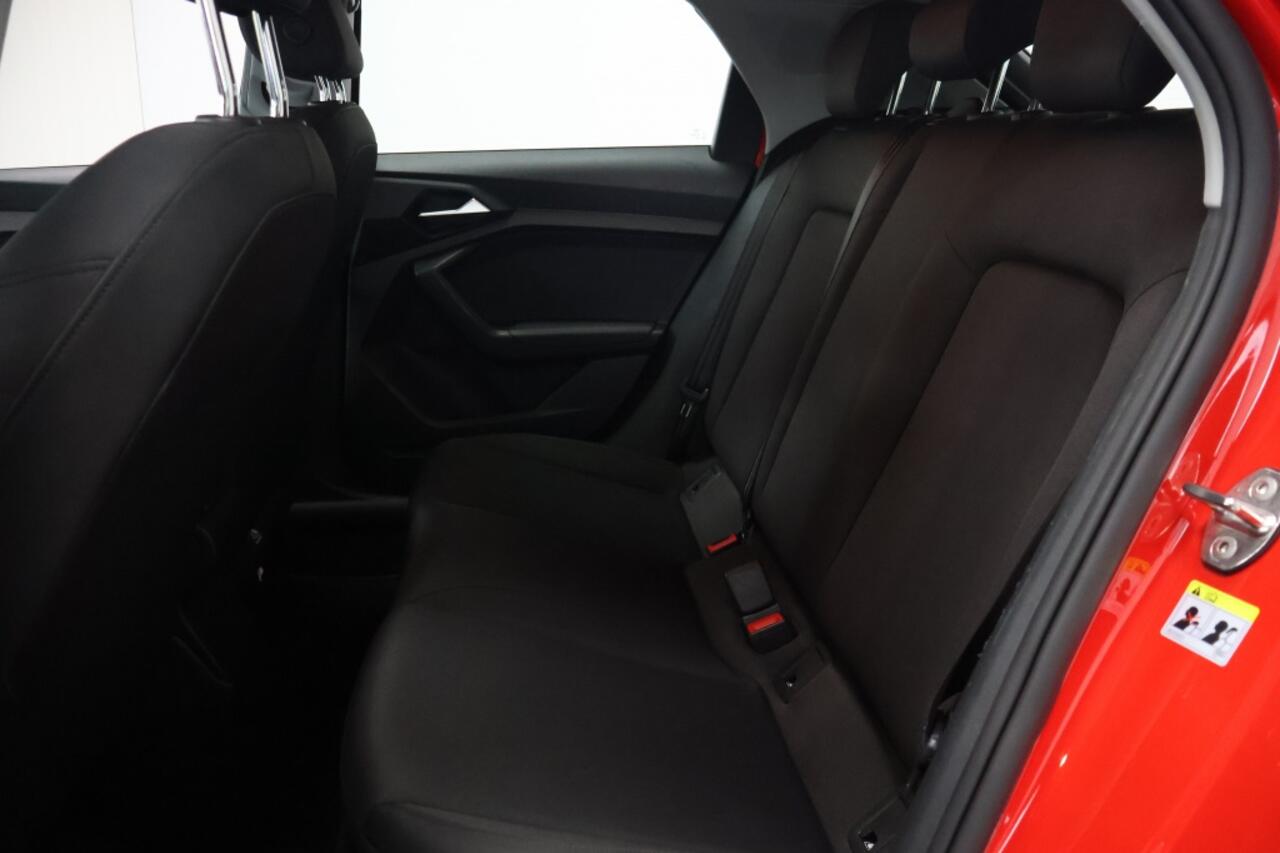 Audi A1 30 TFSI S-Line | Carplay | laneassist | Cruisecontrol