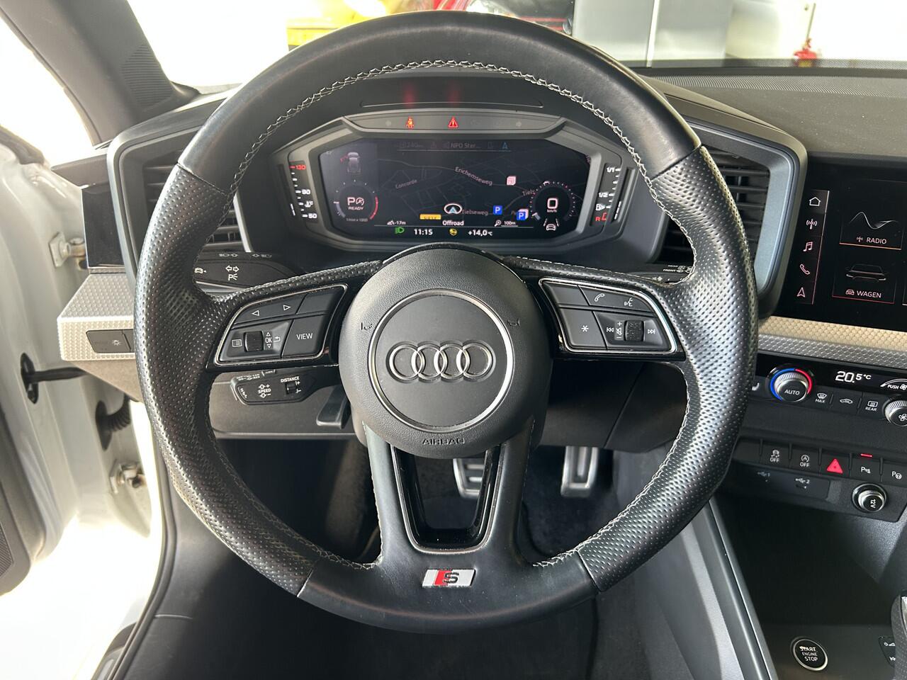 Audi A1 Sportback 30 TFSI Pro Line S ACC / Lane Assist / Stoelverwarming / Park Assist / Clim. Contr / Sub