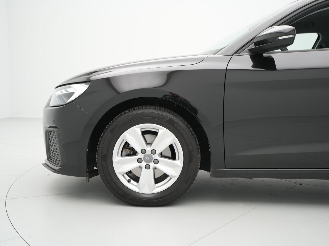 Audi A1 Sportback 25 TFSI 95pk S-tronic Navigatie Pdc Clima Led Carplay 329