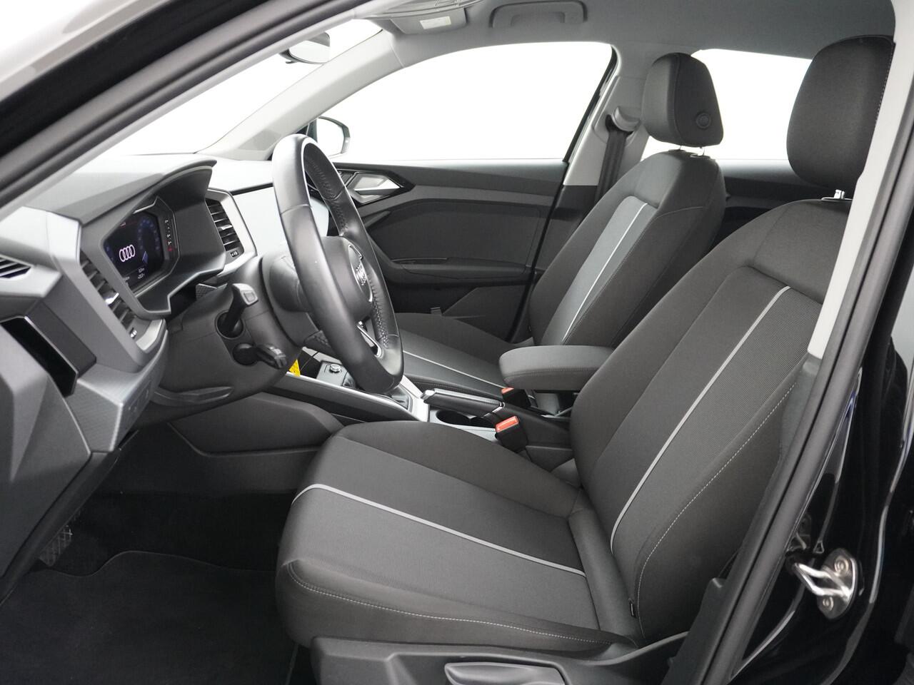 Audi A1 Sportback 30TFSI 116PK Virtual Cockpit Apple Carplay Android Auto Navi Airco Cruise Control Pro Line Bluetooth Isofix Rijstrooksensor Origineel Nederlandse Auto