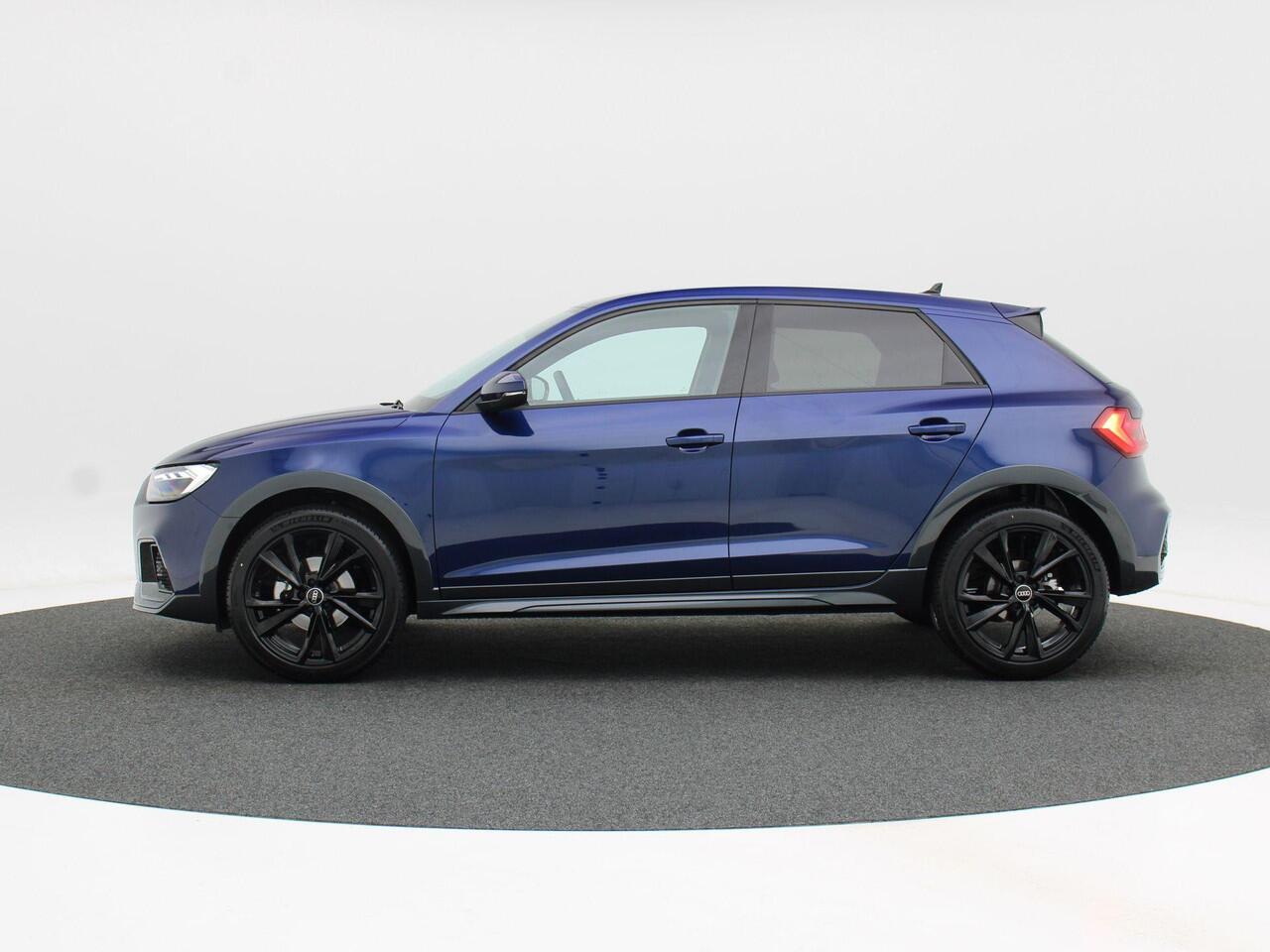 Audi A1 allstreet 30 TFSi 116 Pk Automaat | LED | CarPlay | Navigatiesysteem | Stoelverwarming | Parkeersensoren | Digitaal Dashboard | 7.611 Km!!