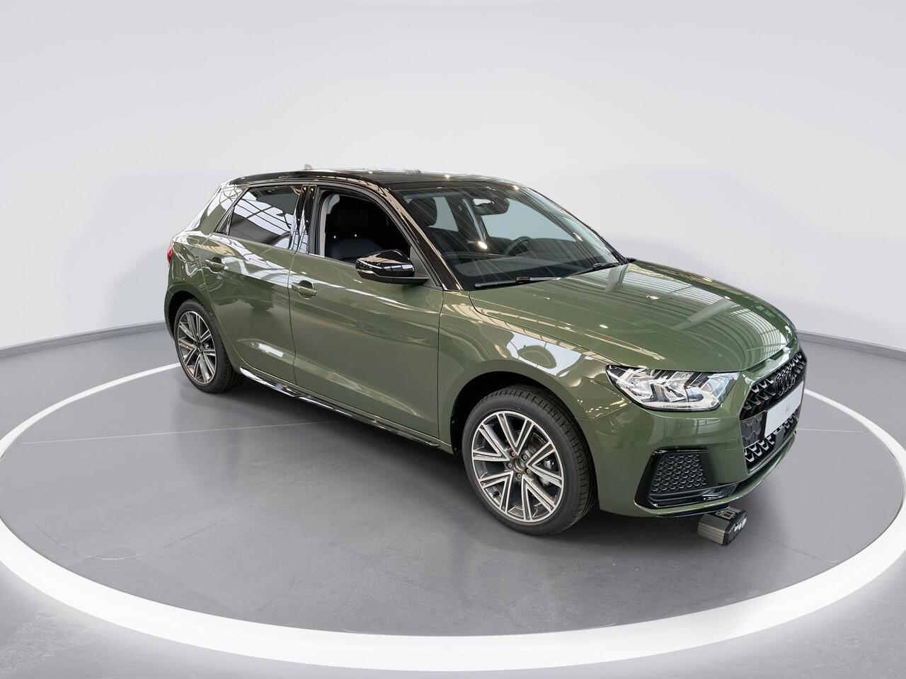 Audi A1 25 TFSI Advanced edition 95 PK · Parkeerhulp plus · Achteruitrijcamera · 3-spaaks sport mf+ afgevlakt