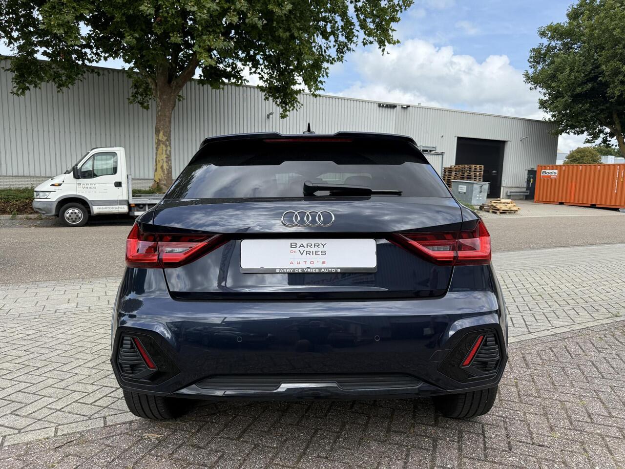 Audi A1 Allstreet Citycarver 35 TFSI Advanced Edition | S-Line | Apple Carplay | Led | Stoel Verwarming |