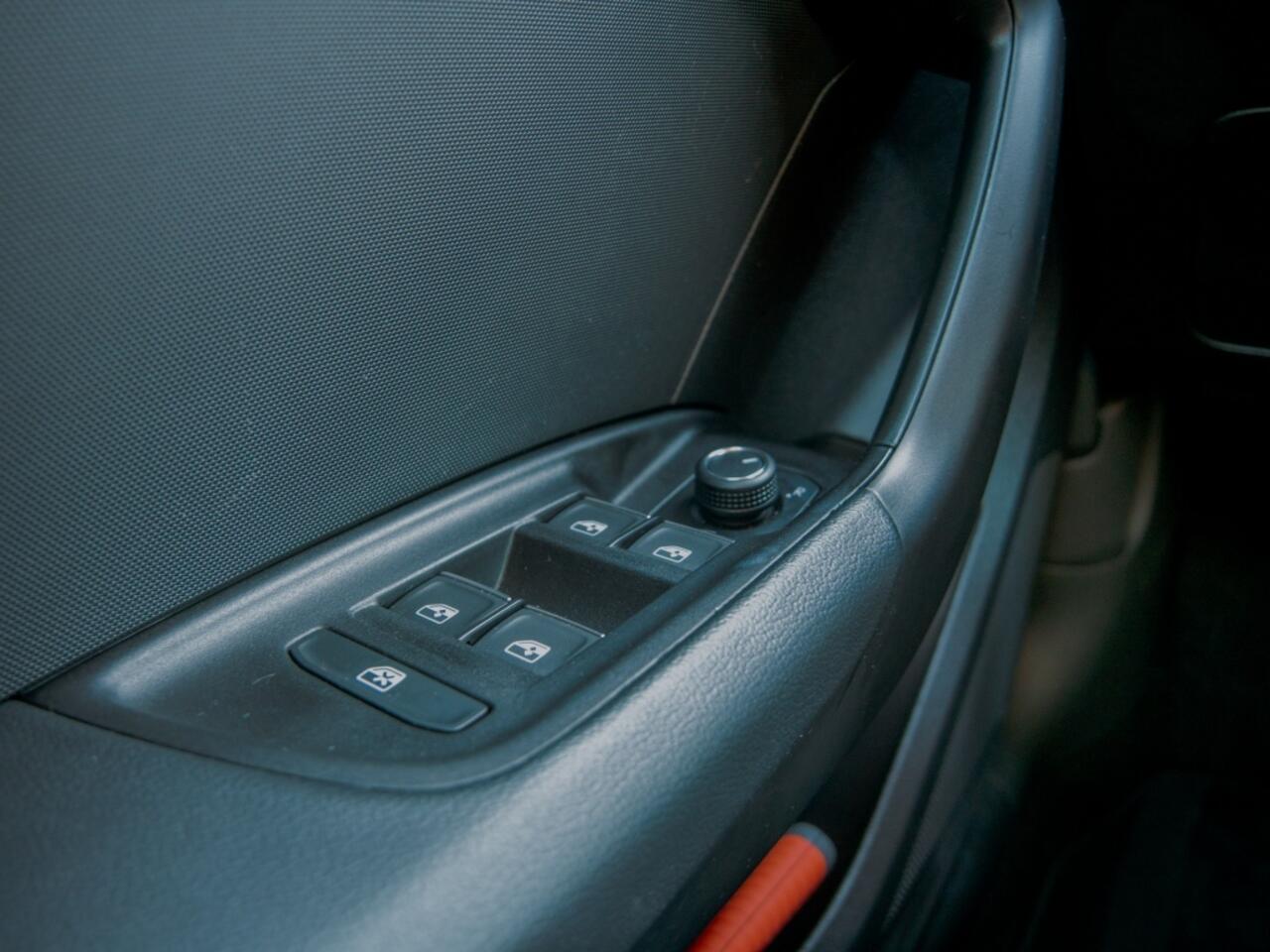 Audi A1 25 TFSI Advanced edition met Carplay NL auto