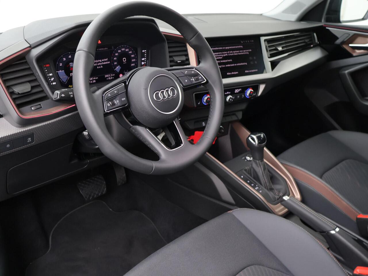 Audi A1 Sportback 30 TFSI Advanced edition | 116 PK | Automaat | Adaptive cruise control | Verwarmde voorstoelen | 17" LM velgen |