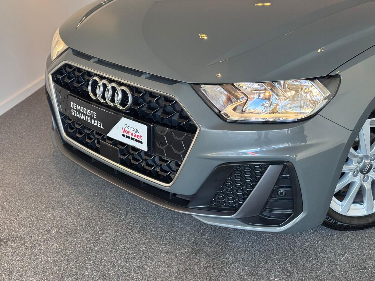 Audi A1 Sportback 30 TFSI S edition