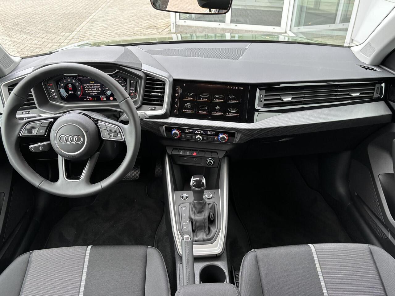 Audi A1 Sportback Advanced edition (A02) 25 TFSI 70 kW / 95 pk Spor