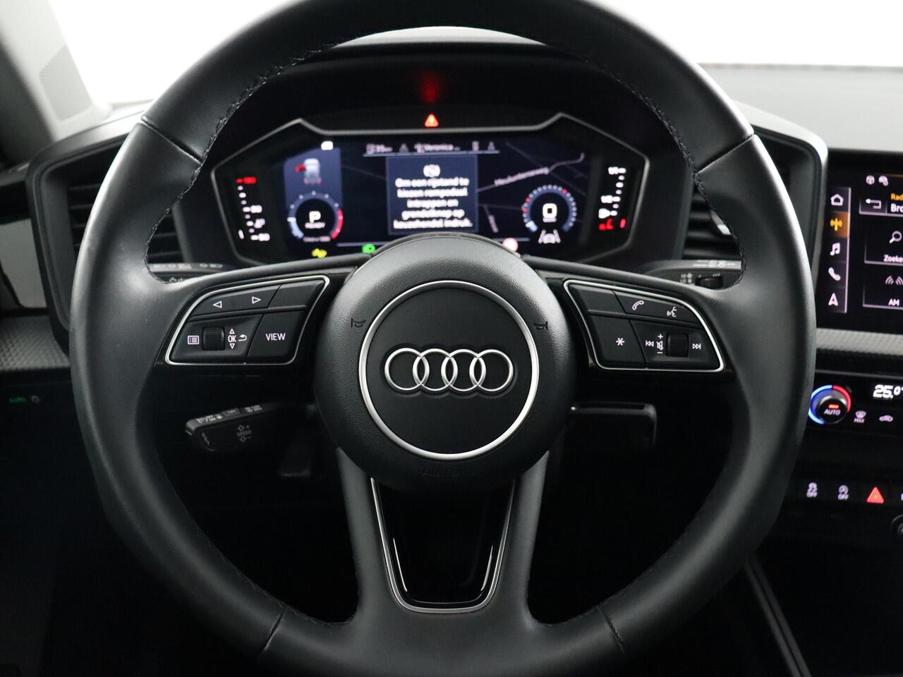 Audi A1 Sportback 30 TFSI Advanced edition S-Line (Stoelverw. / Carplay / Navi)