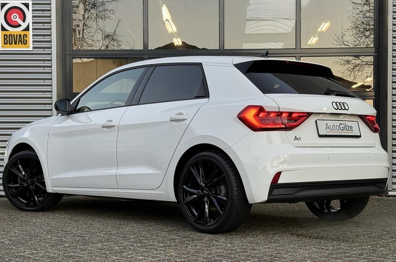 Audi A1 Sportback 30 TFSI Pro Line LED l AppleCarplay l 18 Inch l Black Style l Stoelverarming
