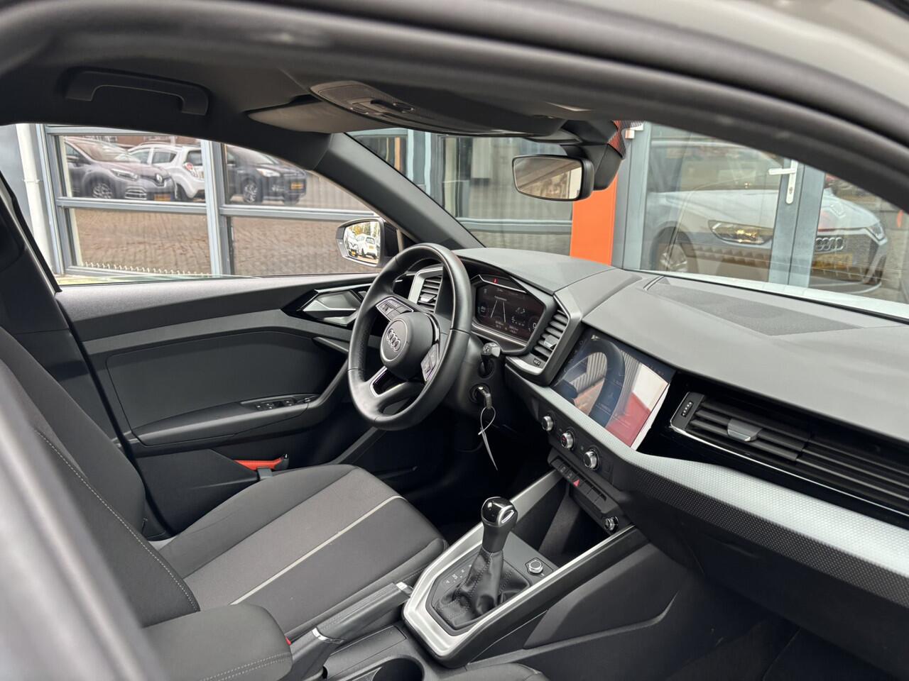 Audi A1 Sportback 25 TFSI Pro Line / Airco / Draadloos Applecarplay/Androidauto / Digital Cockpit /