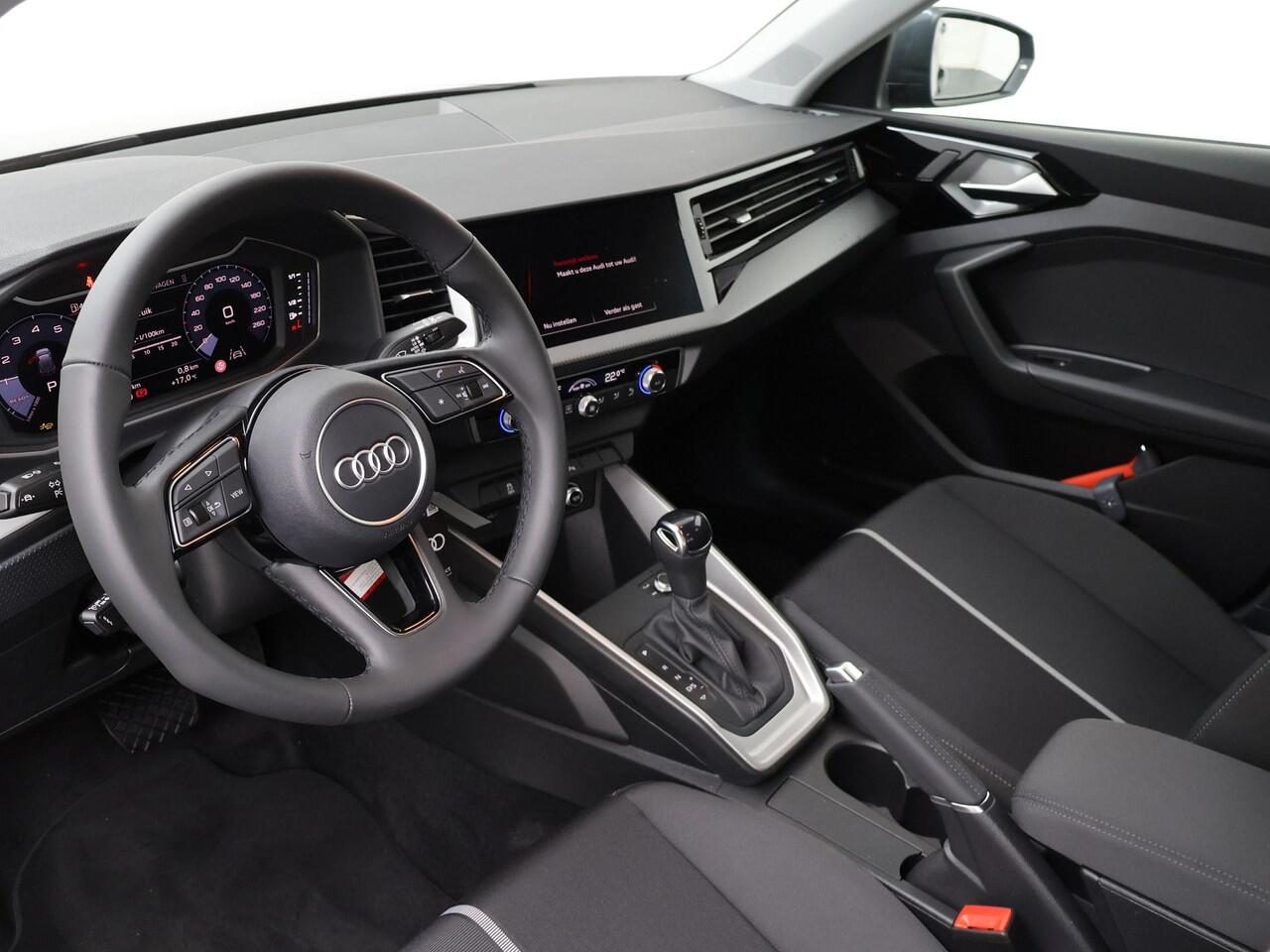 Audi A1 Sportback Advanced edition (A02) 25 TFSI 70 kW / 95 pk Spor