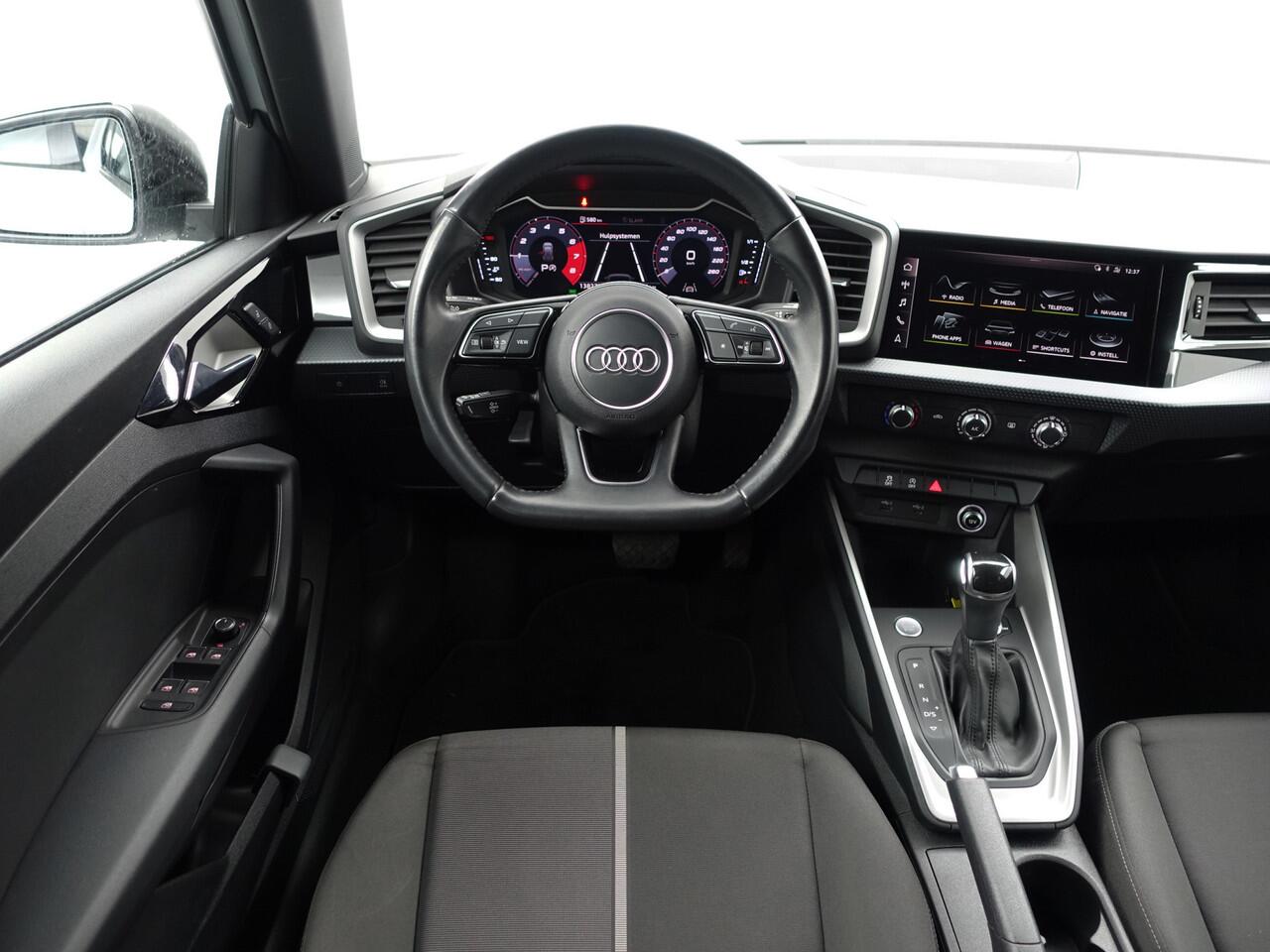 Audi A1 Sportback 30 TFSI Pro Line Aut- Two Tone, Virtual Cockpit, Keyless, Lane Assist, Cruise