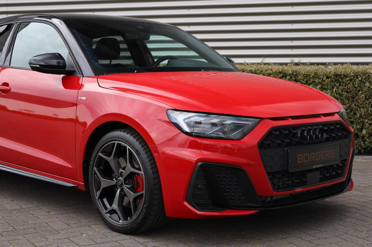 Audi A1 Sportback 40 TFSI 207PK Sonos l Rode Stiksels l Camera l ACC