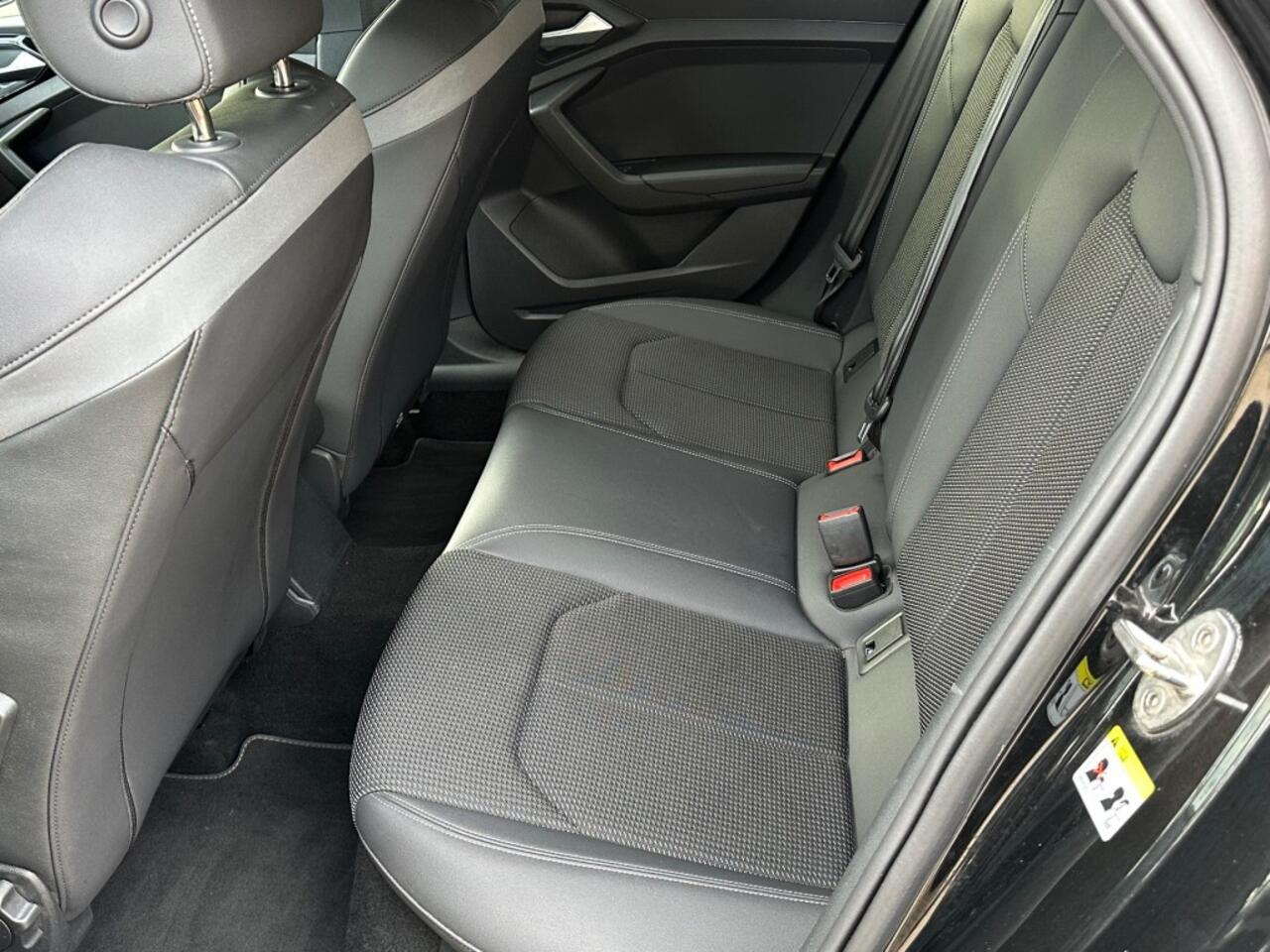 Audi A1 30 TFSI S Edition Airco Cruise Control 1e Eigenaar NAP-Autopas