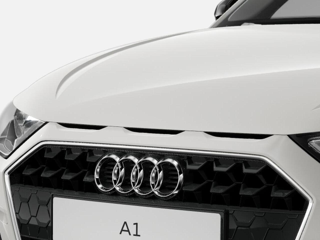 Audi A1 Sportback Advanced edition 25 TFSI 95 PK · Afgevlakt sportstuur · Hill hold assist · Stoelverwarming voorin · MEGA Sale