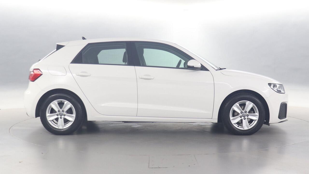 Audi A1 Sportback 25 TFSI 96pk Pro Line / Navigatie via App Connect / Cruise Control