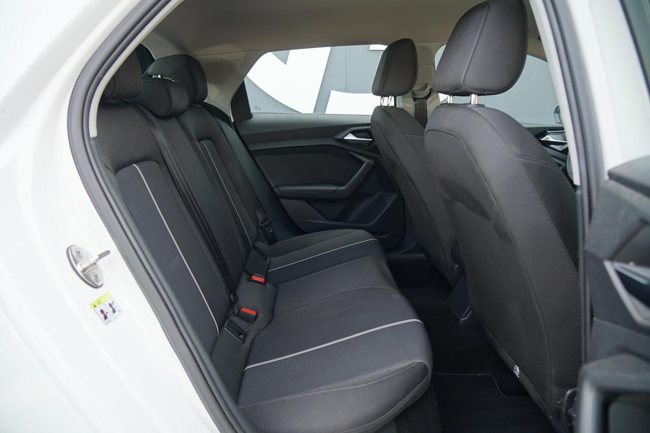 Audi A1 Sportback 30 TFSI epic + APPLE CARPLAY / CRUISE CONTROL / S-LINE EXTERIEUR