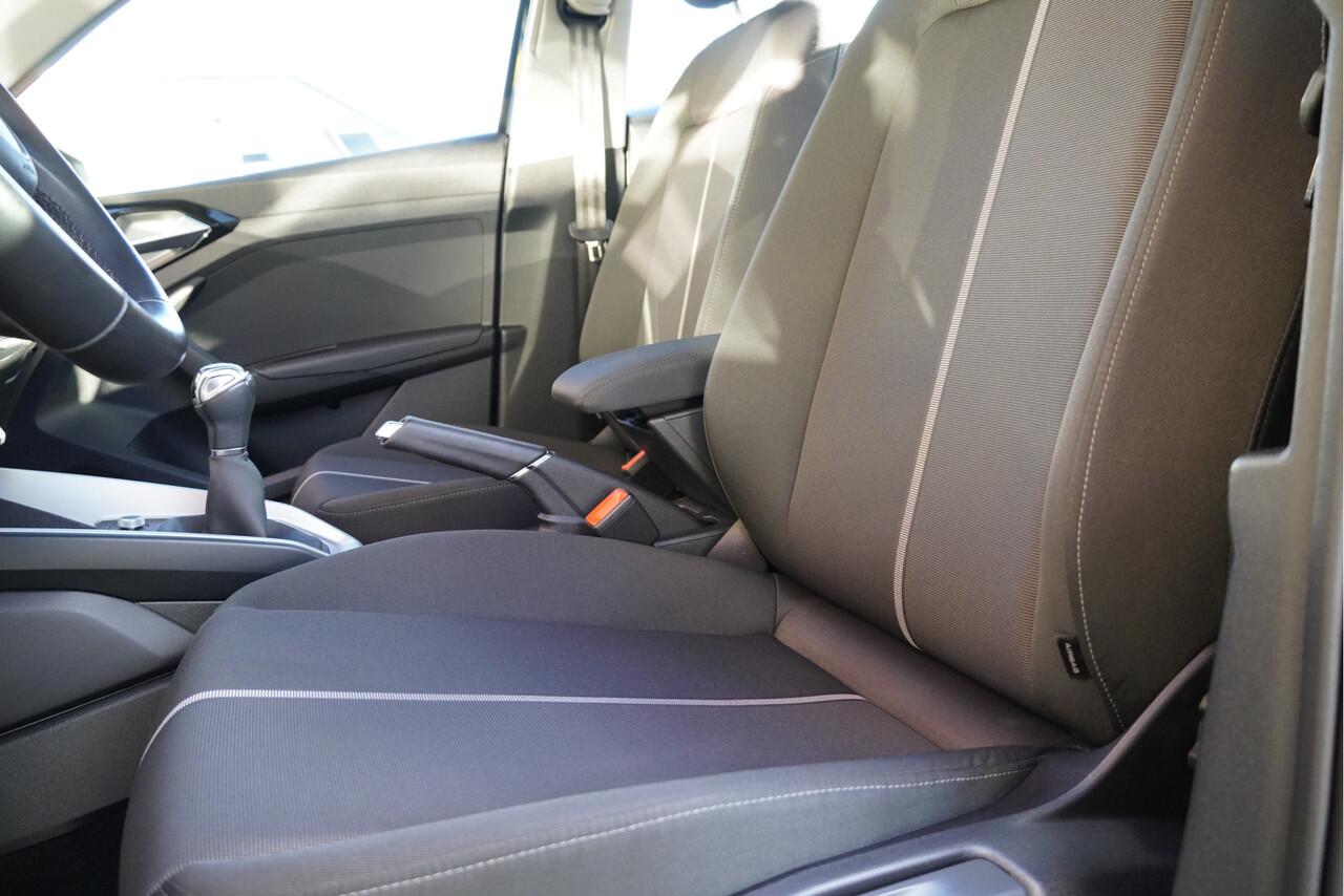 Audi A1 Sportback 25 TFSI 5drs Pro Line BJ2022 Lmv 15" | App-Connect | Virtual cockpit | Airco | Cruise control | Getint glas