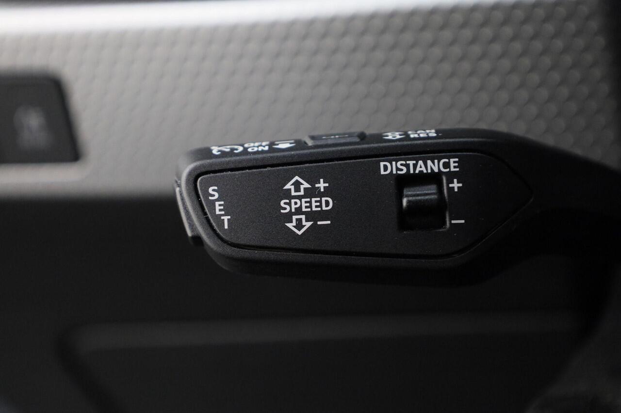 Audi A1 allstreet 30 TFSI/116PK S-tronic · Apple/Android Car Play · Stoelverwarming · Navigatie · Parkeersensoren · Garantie tot januari 2030 of 100000km