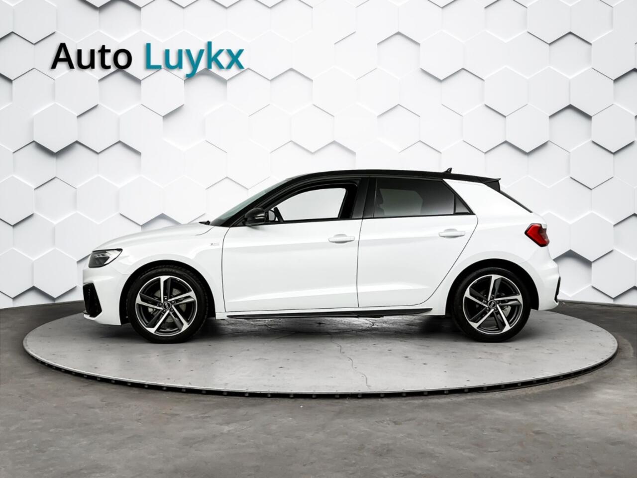 Audi A1 30 TFSI S Edition | Black Pack | S-Line Exterieur | Bi-Tone