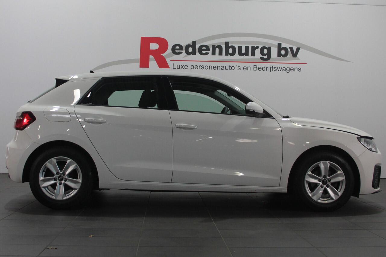 Audi A1 Sportback 25 TFSI - Carplay / Lane assist / Cruise / Parksens. achter