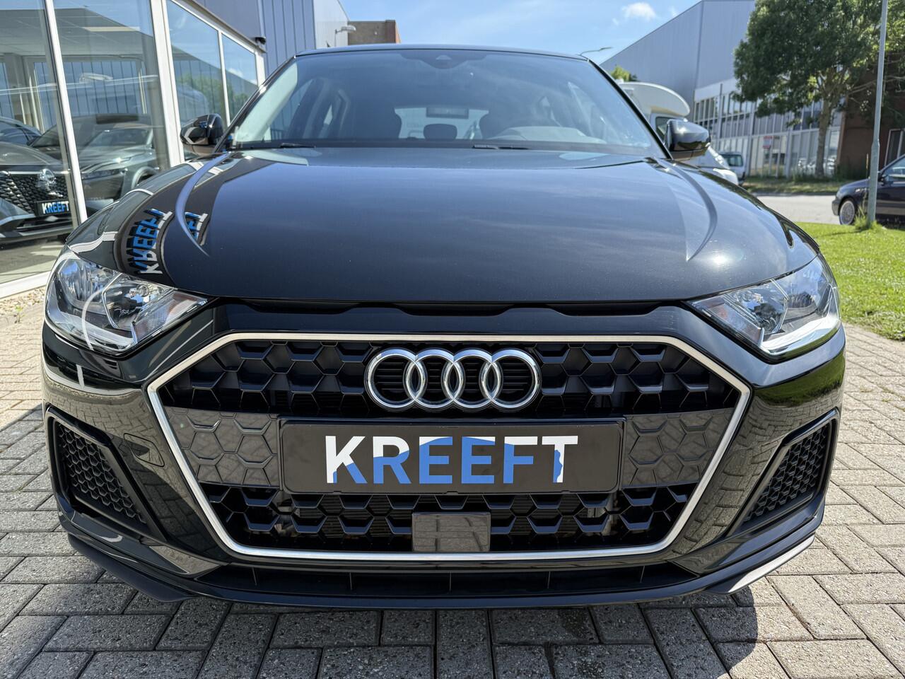 Audi A1 Sportback 30 TFSI SPORT App connect