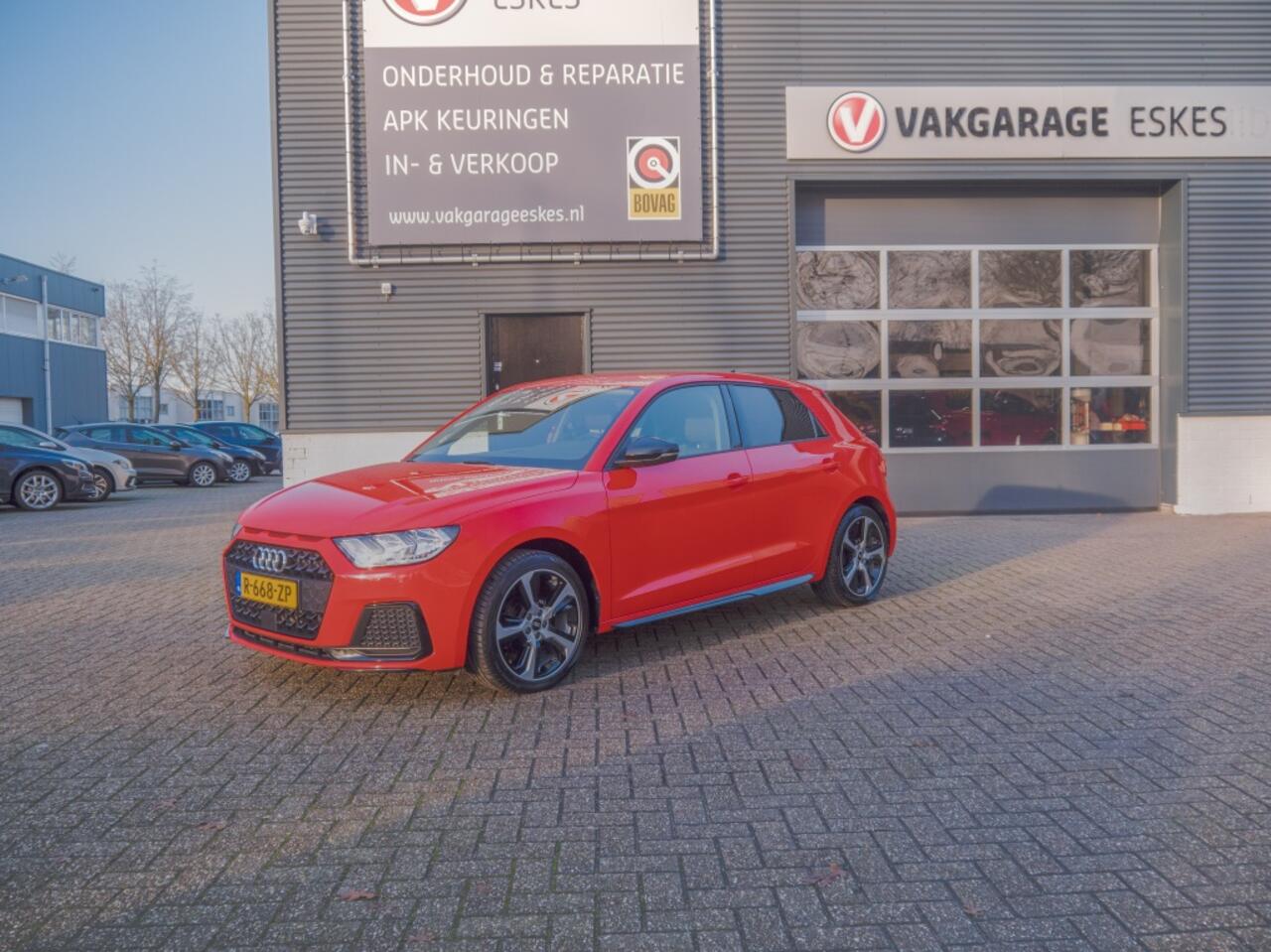 Audi A1 25 TFSI Advanced edition met Carplay NL auto