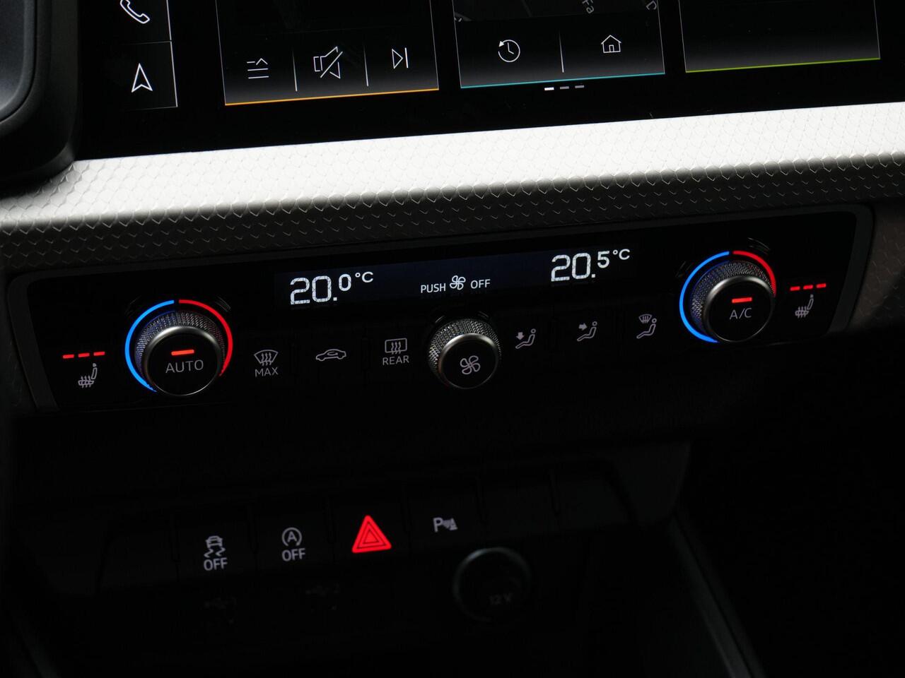 Audi A1 Sportback 30 TFSI 116 pk S-tronic S edition / S-Line | Navigatie | Stoelverwarming | Adaptive Cruise | Parkeersensoren voor/achter | Sportstoelen | Optiekpakket zwart plus | 18 inch