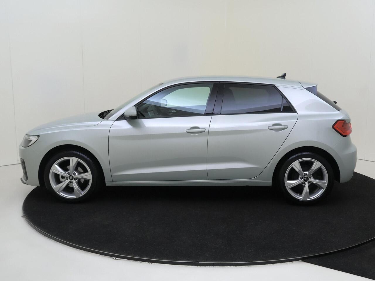Audi A1 Sportback 25 TFSI Advanced edition | Parkeersensoren achter | CarPlay | Cruise Control | Stoelverwarming | Airco | Audi virtual cockpit |