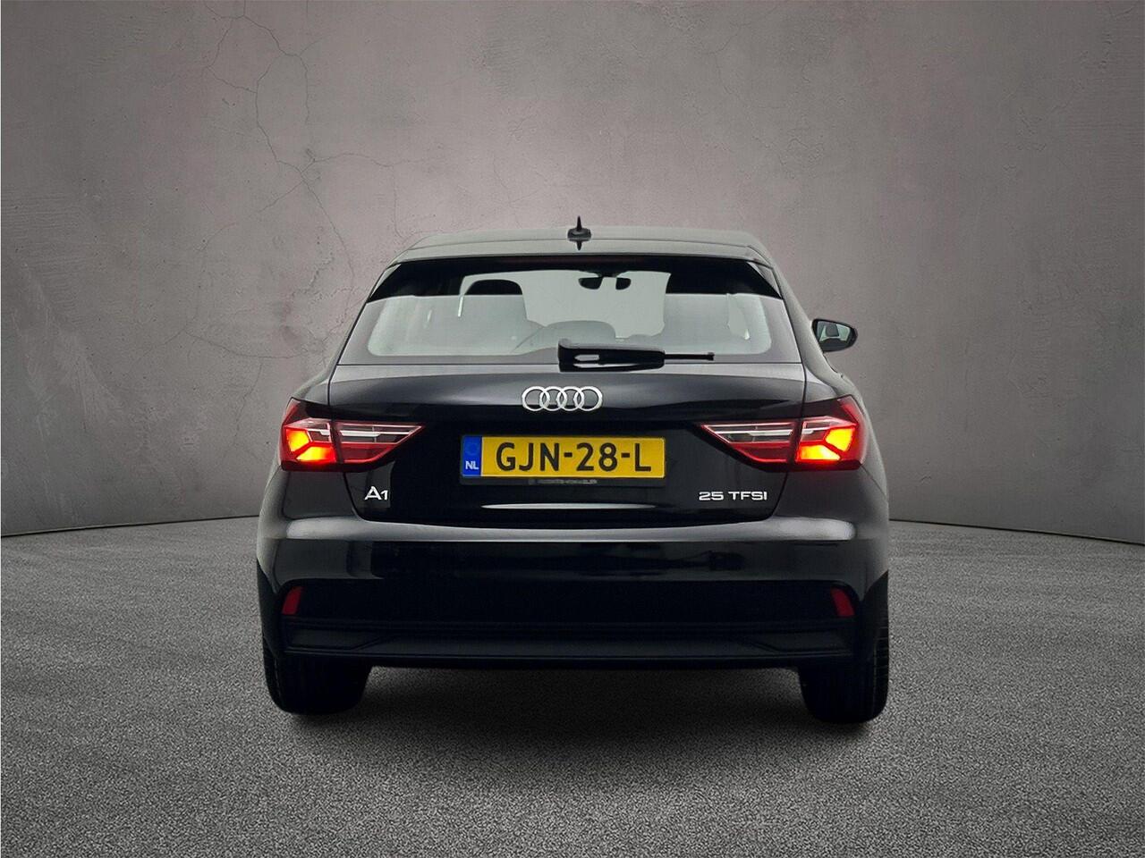 Audi A1 Sportback 25 TFSI Pro Line | Cruise Control | Parkeersensoren | Virtual cockpit |