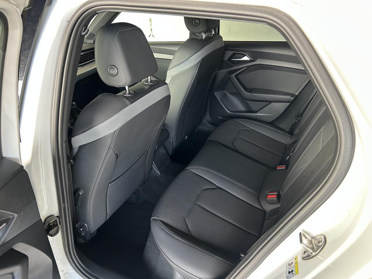 Audi A1 Sportback 30 TFSI Pro Line S ACC / Lane Assist / Stoelverwarming / Park Assist / Clim. Contr / Sub