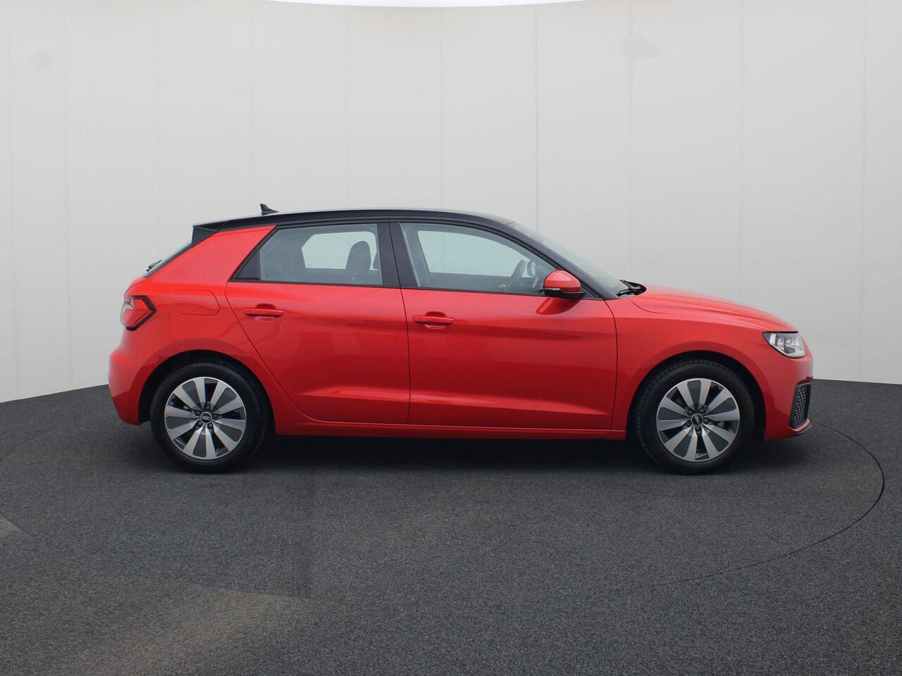 Audi A1 Sportback 30 TFSI/110PK Pro Line · Apple/Android Car Play · Airco · Parkeersensoren