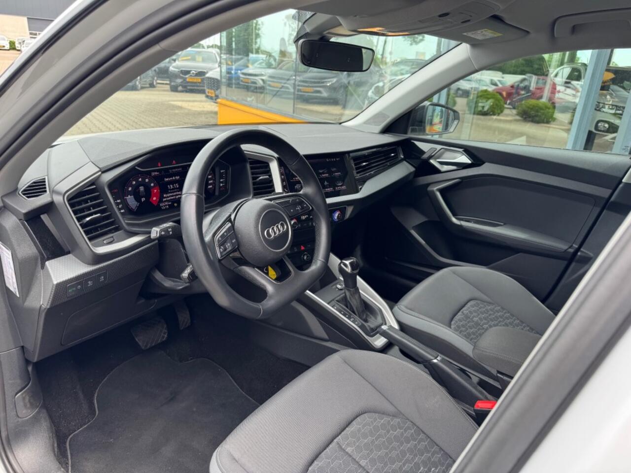 Audi A1 30 TFSI S Line - Navi - camera