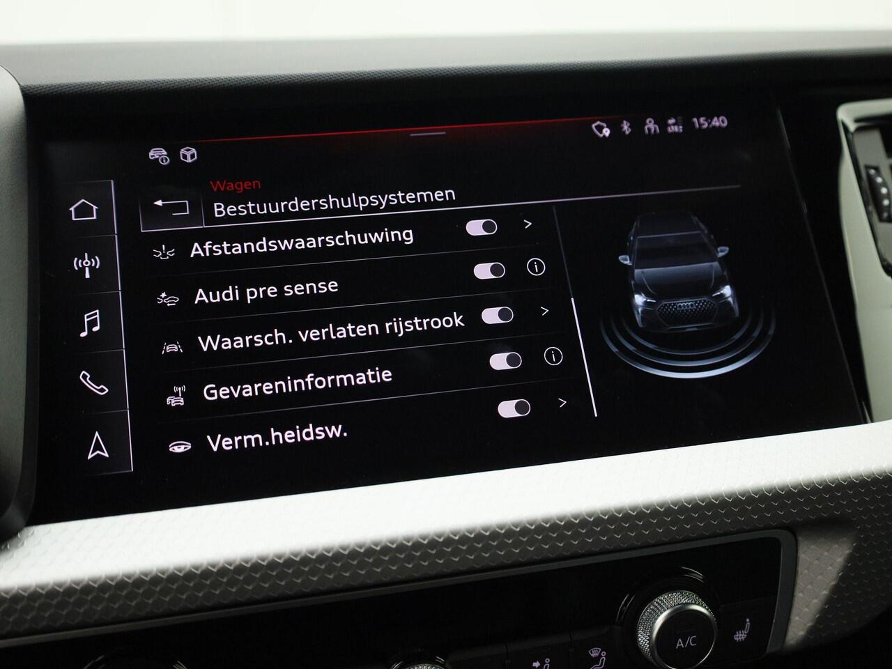 Audi A1 allstreet 30 TFSI/116PK S-tronic · Apple/Android Car Play · Stoelverwarming · Navigatie · Parkeersensoren · Garantie tot januari 2030 of 100000km