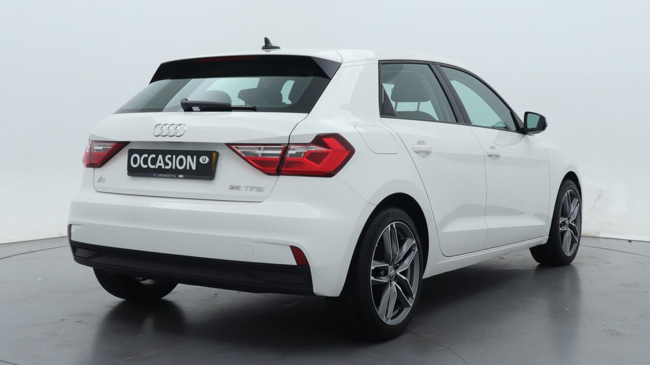 Audi A1 Sportback 25 TFSI 96pk / Airco / DAB / l.m. velgen