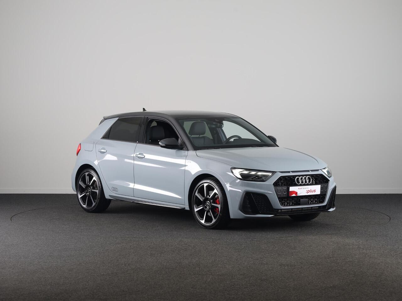 Audi A1 Sportback 40 TFSI S Line 207pk | Led koplampen | 18 inch Lichtmetalen velgen | Sportstoelen | Stoelverwarming | Navigatie