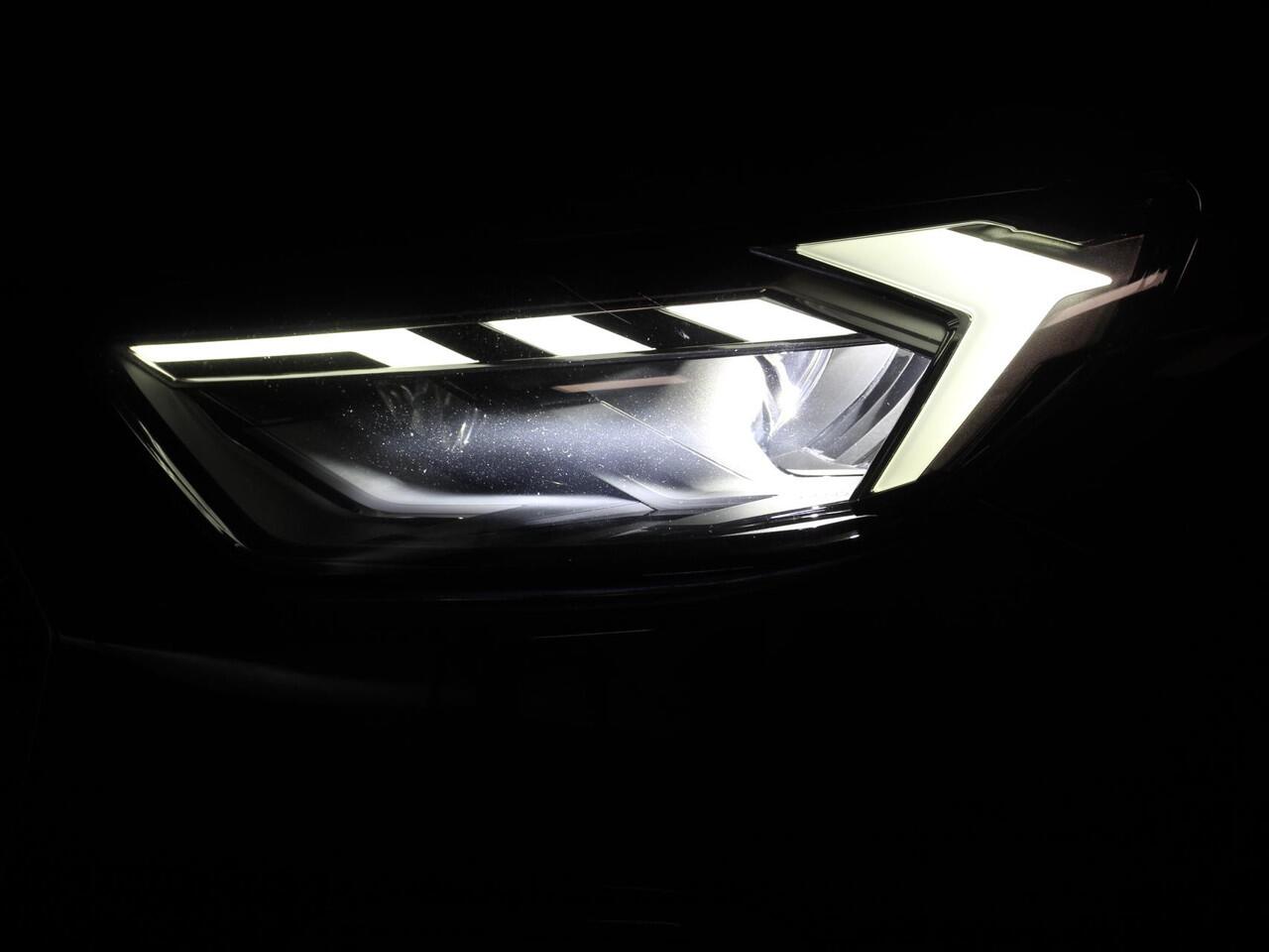 Audi A1 Sportback 30 TFSI 110pk Epic | Navigatie | Digitale cockpit | Climate Control | stoelverwarming | parkeersensoren v+a