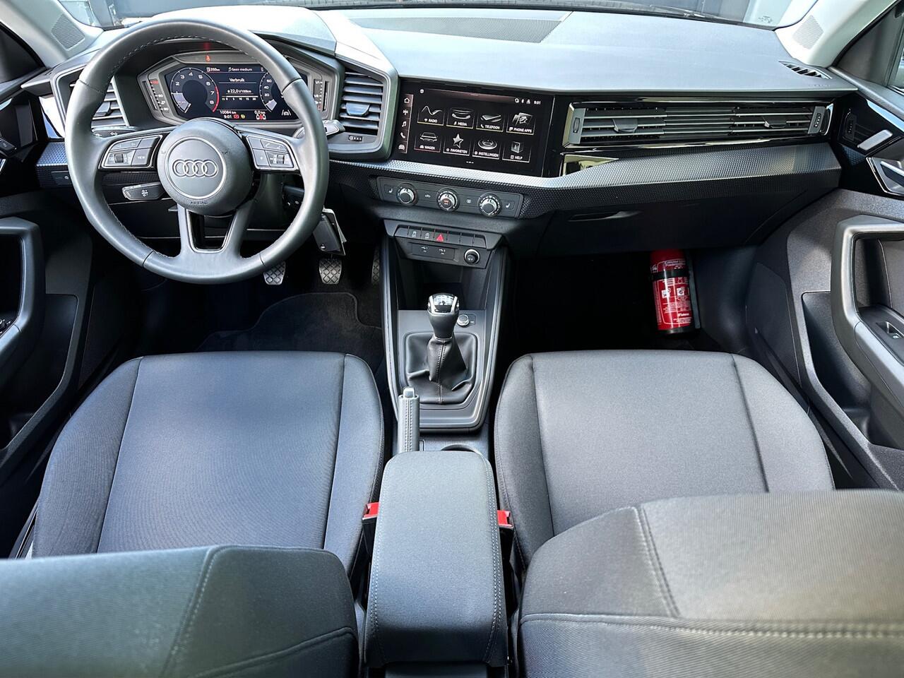 Audi A1 Sportback 25 TFSI | Carplay | Stoelverwarming | Rijklaar incl. garantie