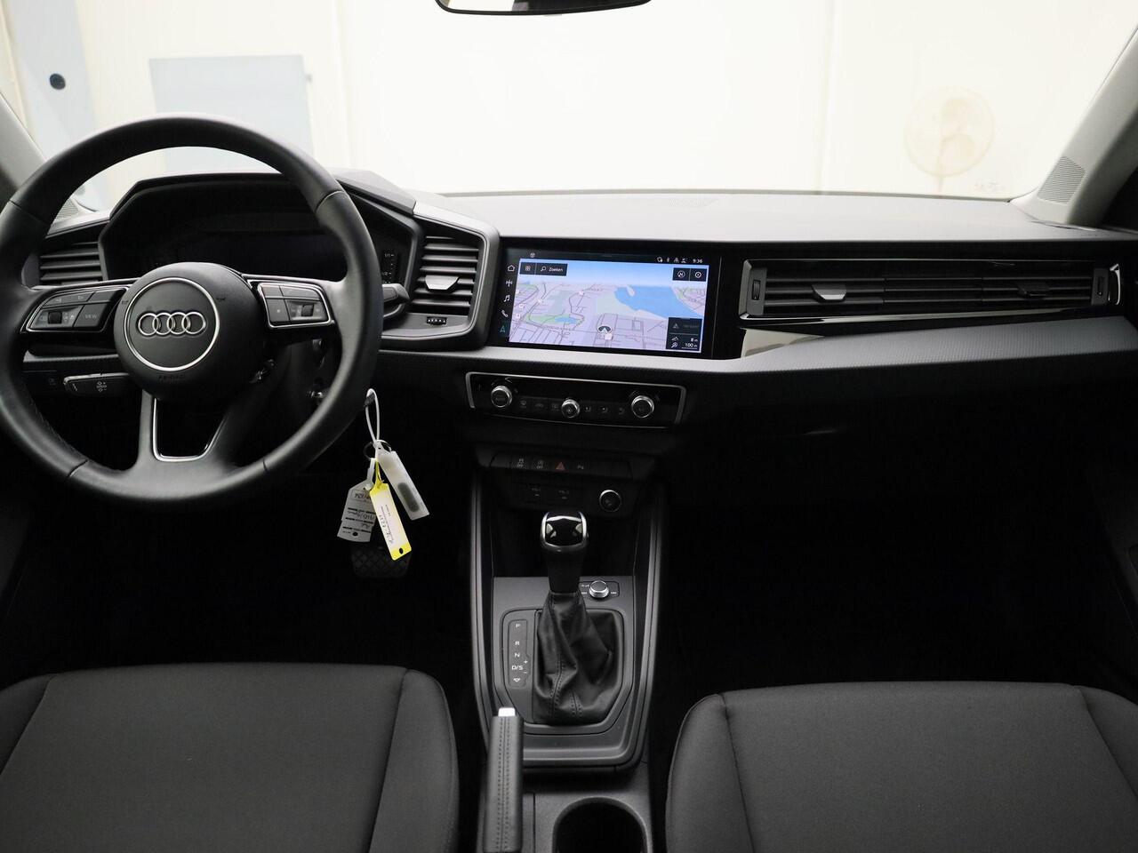 Audi A1 Sportback 35 TFSI/150PK S Line S-tronic · Navigatie · Apple CarPlay · Climate · Parkeersensoren