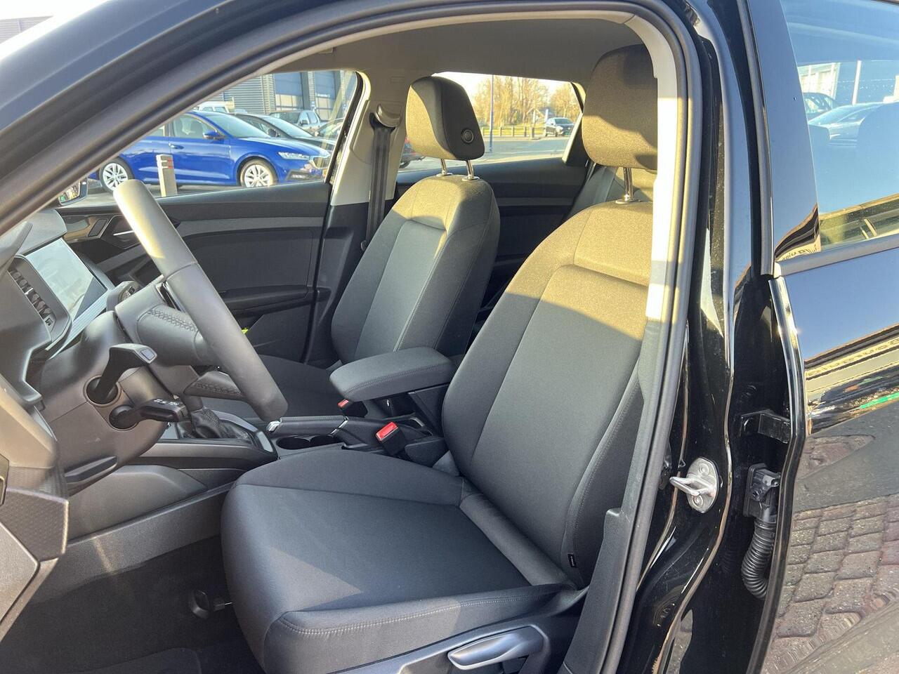 Audi A1 Sportback 30 TFSI Business edition S line | 115Pk | Automaat | PDC | Cruise control | Navi |