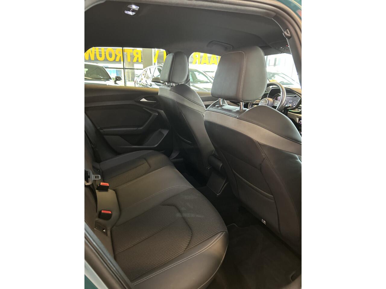Audi A1 Sportback 40 TFSI 3X S-Line Pro Line S 200PK Automaat | Bang&Olufsen | Sfeerverlichting | Adaptieve cruise control | Dealer onderhouden | Climate control | Apple carplay | Achteruitrijcamera | Keyless | Adaptief onderstel | Digital dashboard | 18''INCH | 