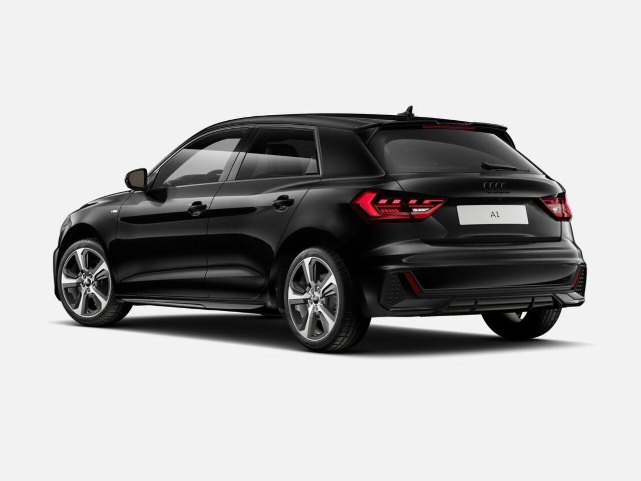 Audi A1 Sportback 25 TFSI S edition 95 PK · Achteruitrijcamera · Optiekpakket zwart plus · Privacy glas · Stoelverwarming voorin