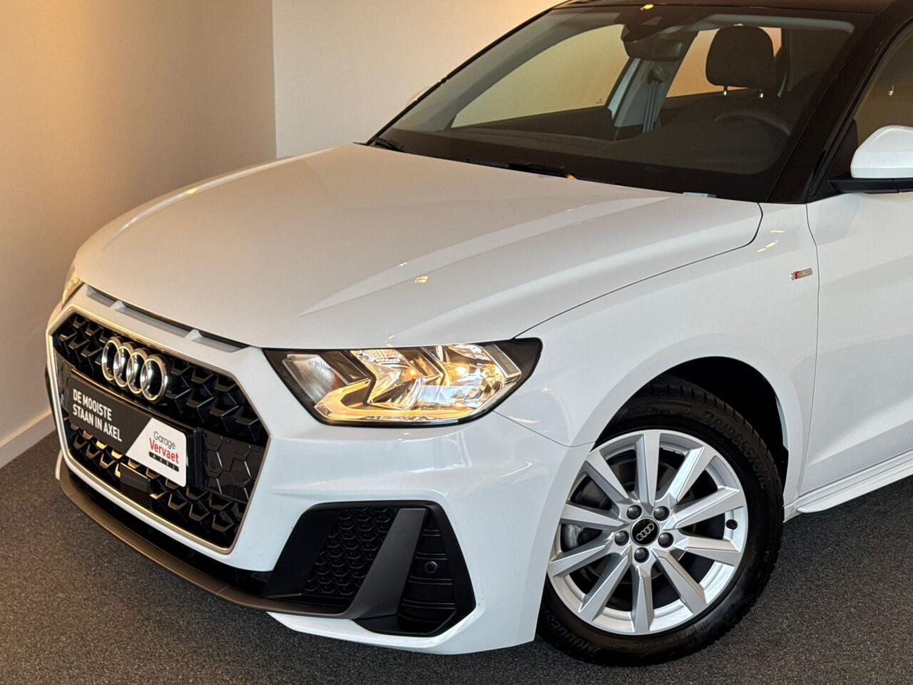 Audi A1 Sportback 30 TFSI S edition