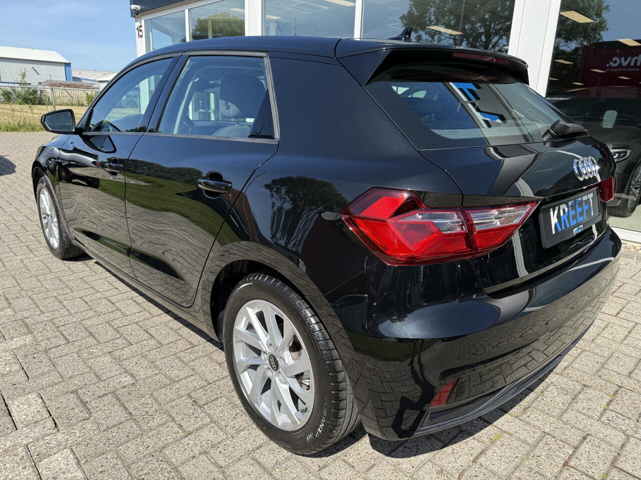 Audi A1 Sportback 30 TFSI Advanced edition App connect